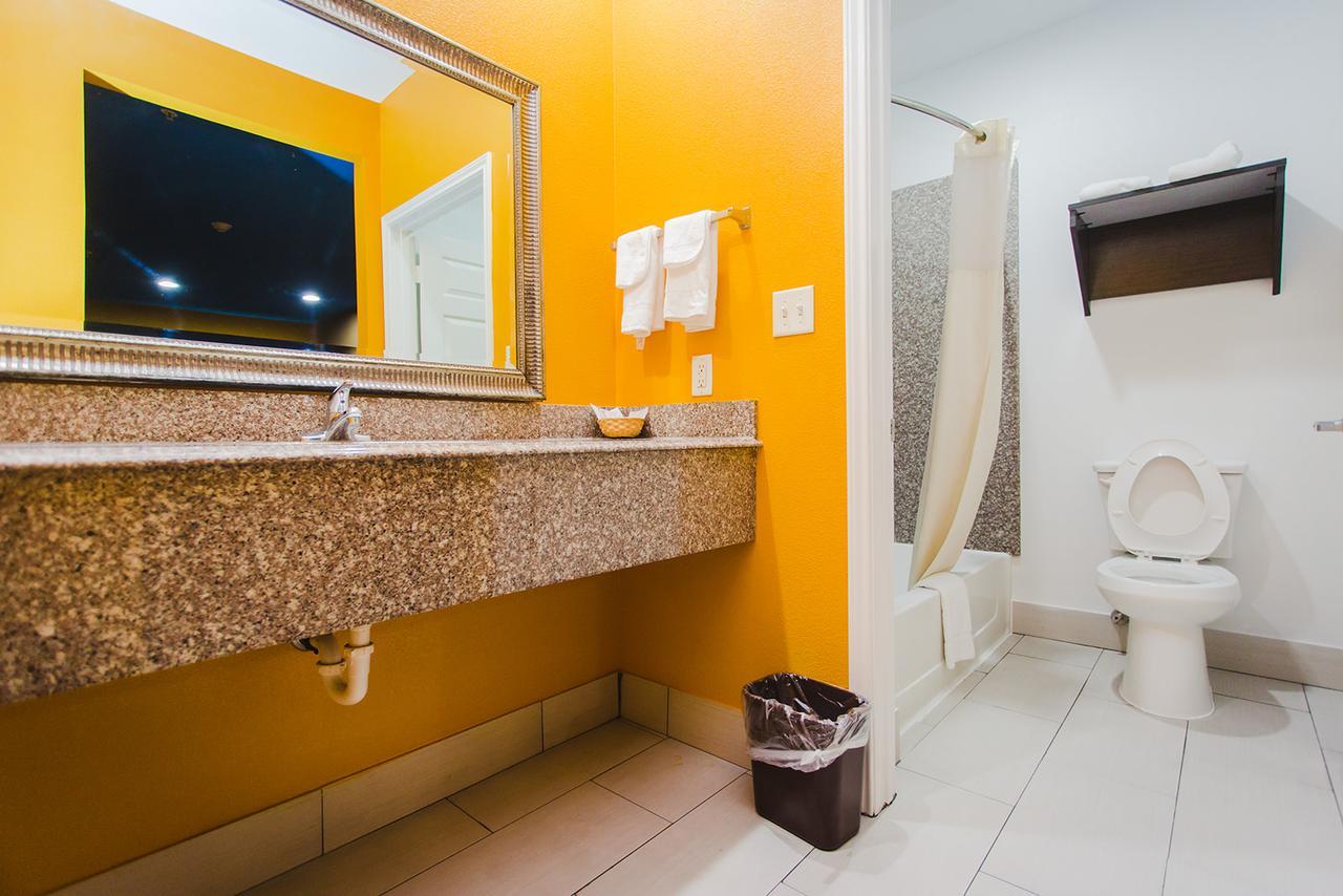 Moonlight Suites - Houston/George Bush Int'L Airport Bagian luar foto